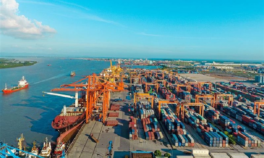 
            Các DN trong lĩnh vực vận tải biển và logistics từng gặp không ít khó khăn vì những ĐKKD rất “khó thở”. (Ảnh minh họa)
            